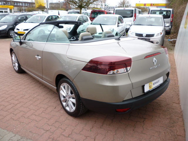 RENAULT MEGANE CC (01/08/2010) - 